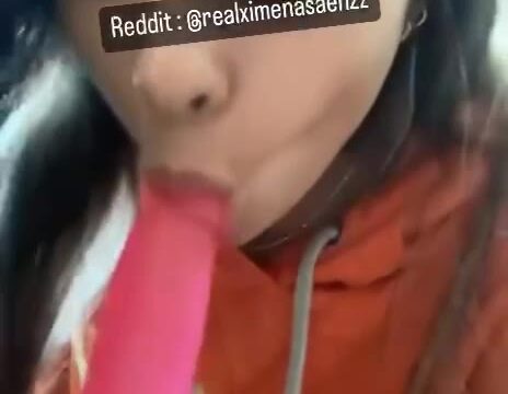Ximena Saenz BLowjob Toy [ Onlyfans ]